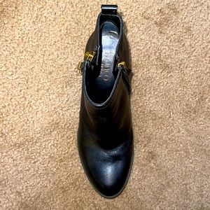 Ankle booties Franco Sarto